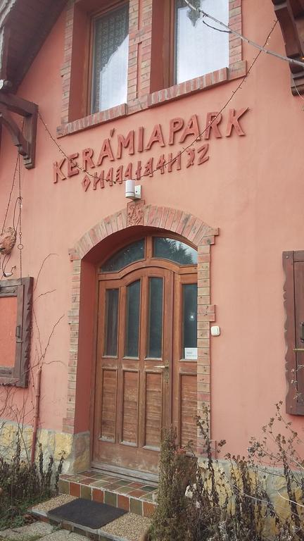 מלון בודפשט Keramiapark Guesthaus מראה חיצוני תמונה
